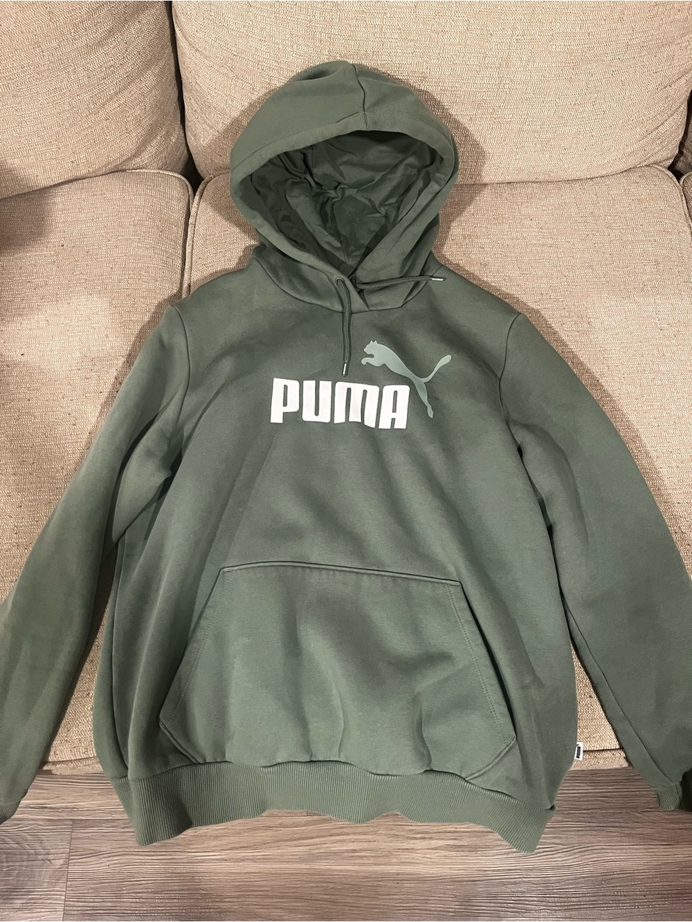 PUMA Youth L/Adult XS Green Hoodie